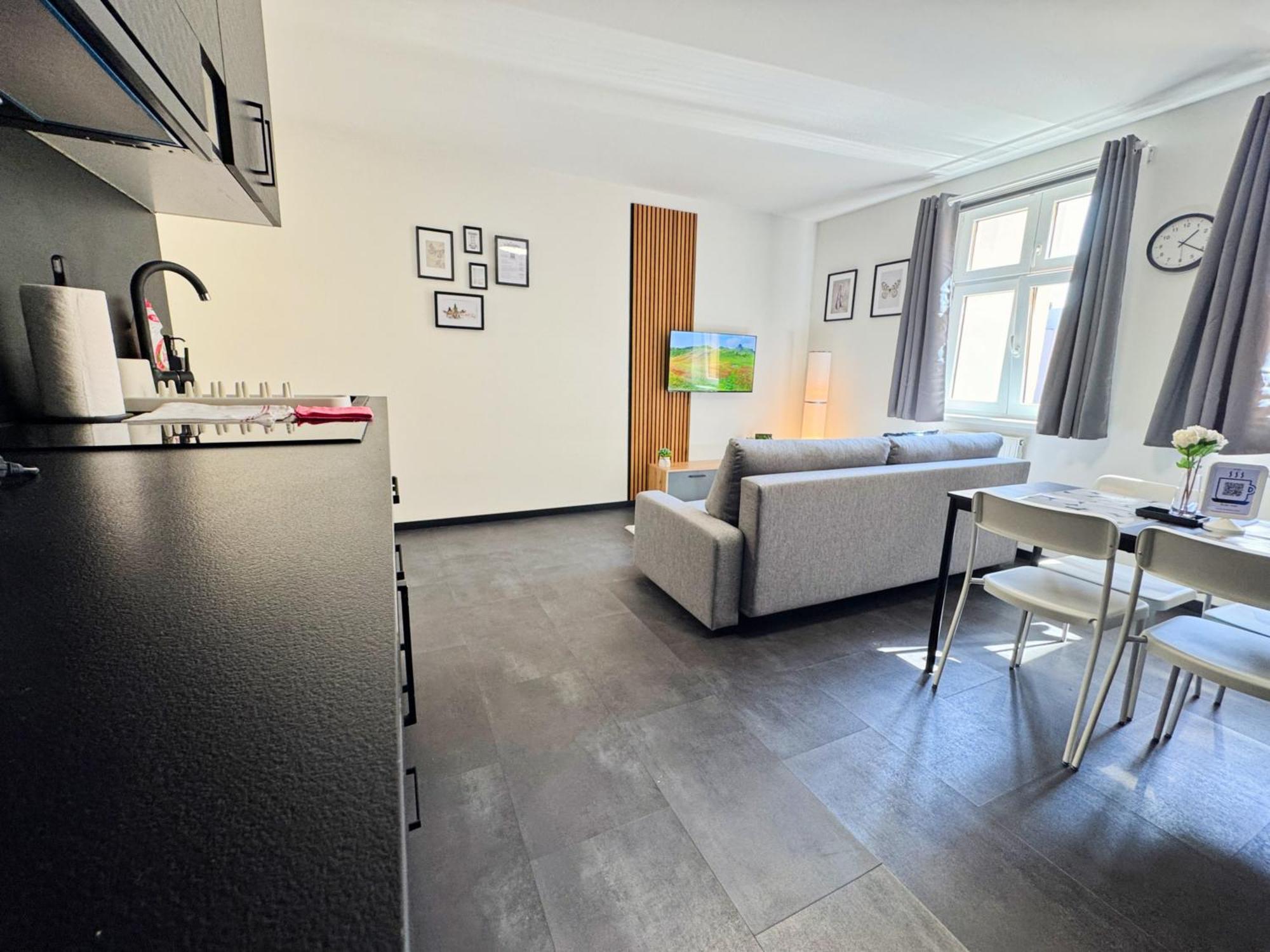 Daire A Comfy In Smichov - Andel *